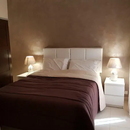 Napoli Royal Flats-3